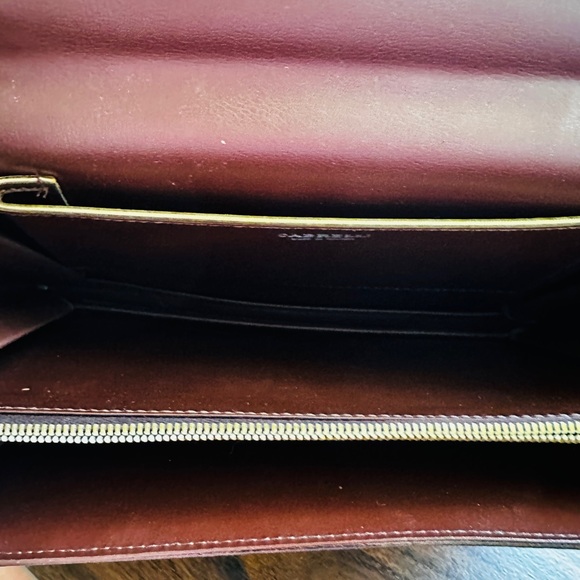 Cabrelli faux leather crocodile pattern handbag with top handle - Picture 10 of 15